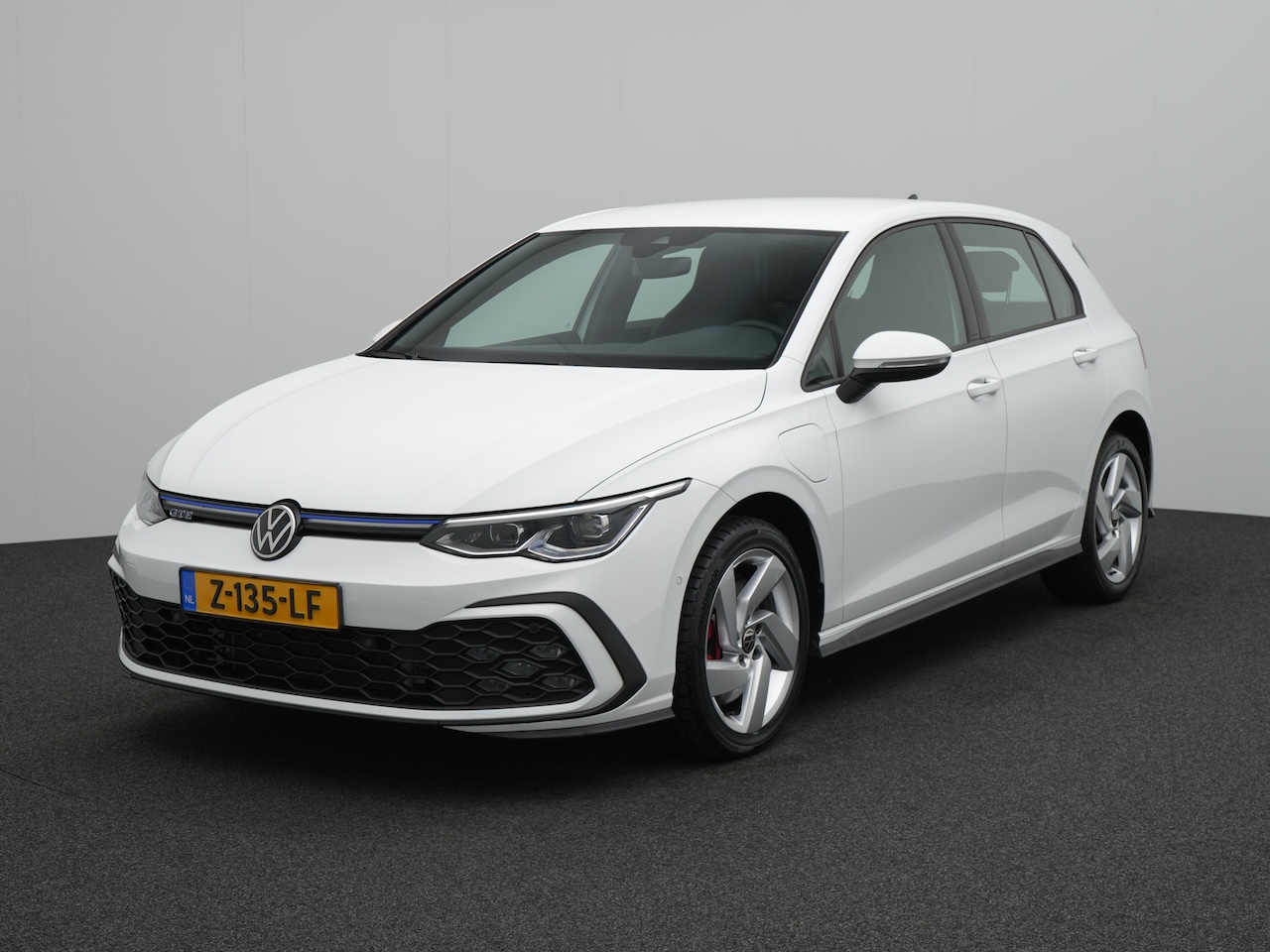 Primary Image volkswagen and golf