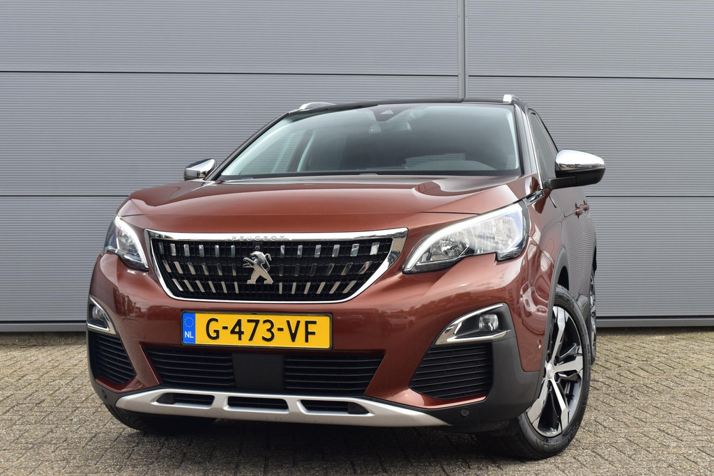 Primary Image peugeot and 3008