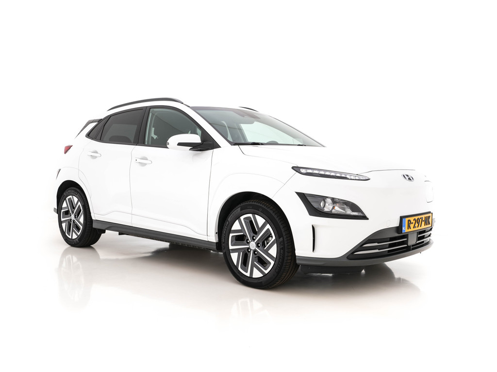 Primary Image hyundai and kona