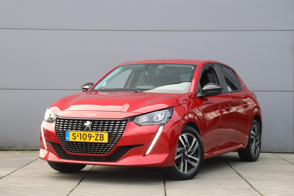 Primary Image peugeot and 208