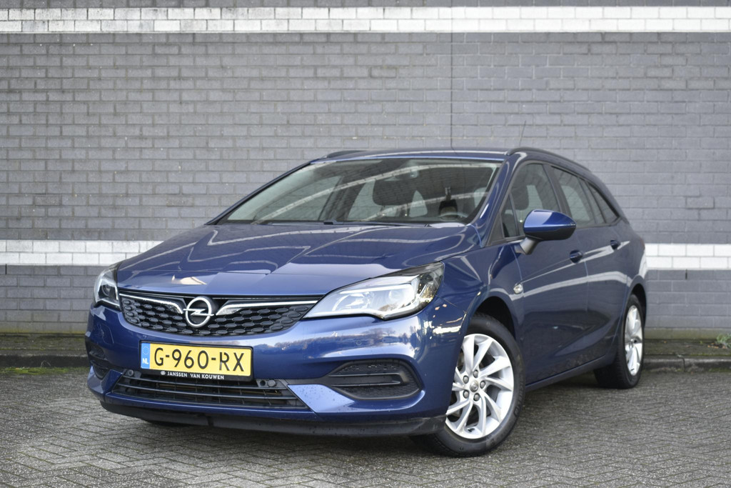 Primary Image opel and astra