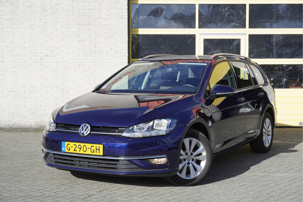 Primary Image volkswagen and golf-variant