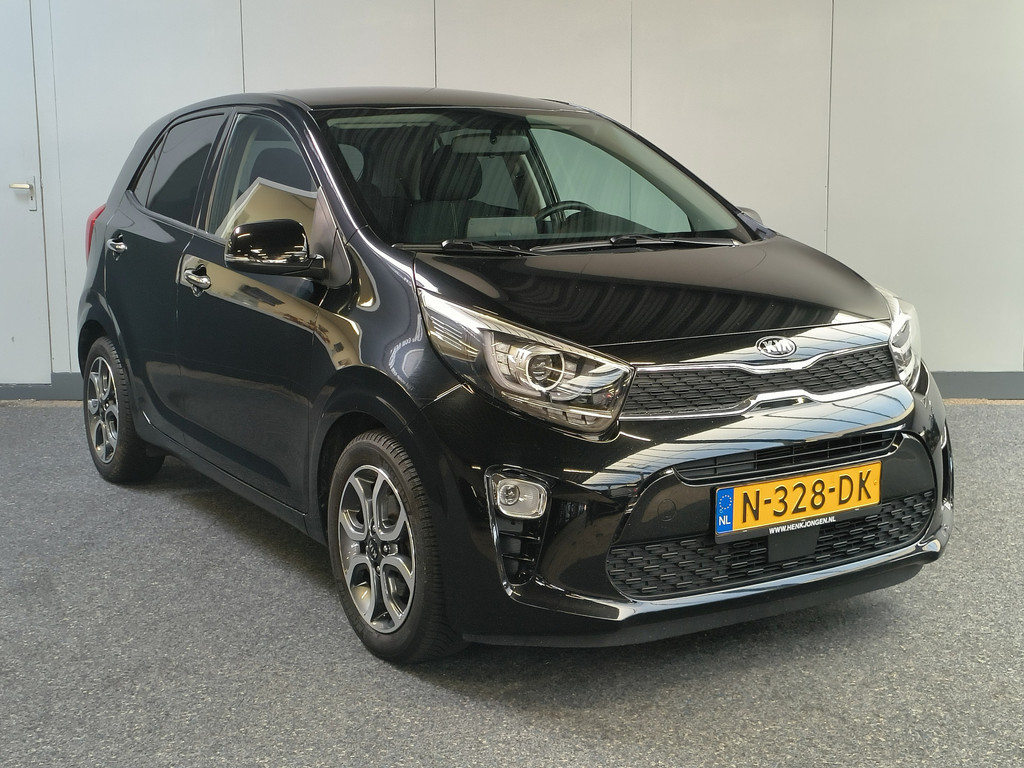 Primary Image kia and picanto